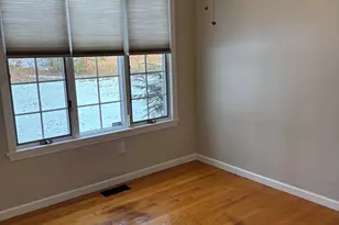 16 Joseph Ct, East Windsor, CT 06016 - Photo 9