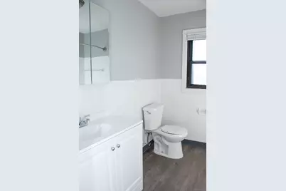 98 Kaye Vue Drive, Hamden, CT 06514 - Photo 5