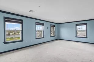 677 Quinnipiac Ave, New Haven, CT 06513 - Photo 21