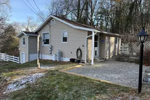 30 Capitol Dr, Newtown, CT 06482 - Photo 1