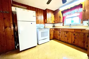 131 Greenwood St, Watertown, CT 06795 - Photo 9