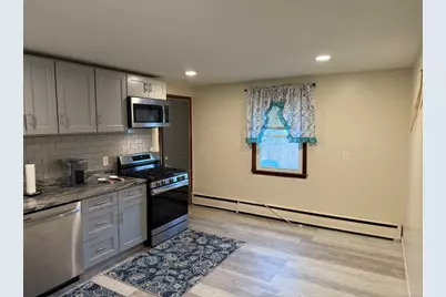 360 Vincellette Street, Bridgeport, CT 06606 - Photo 5