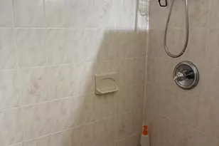 360 Vincellette St, Bridgeport, CT 06606 - Photo 15