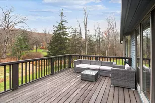 63 Duncaster Rd, Bloomfield, CT 06002 - Photo 7