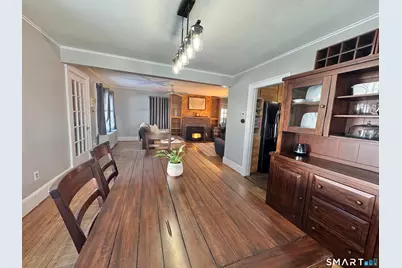 2 Treadwell Street, West Haven, CT 06516 - Photo 11