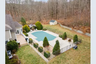 443 Oxford Road, Oxford, CT 06478 - Photo 3