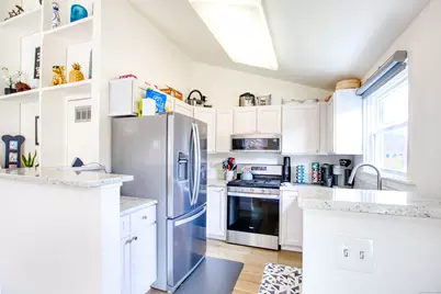 32 Pine Street #APT 27, Norwalk, CT 06854 - Photo 7