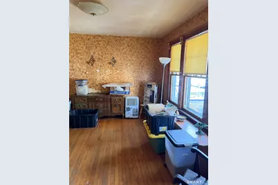 22 Dorothy Street, Hartford, CT 06106 - Photo 5