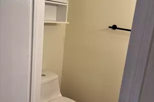 11 King Arthur Dr, East Lyme, CT 06357 - Photo 11