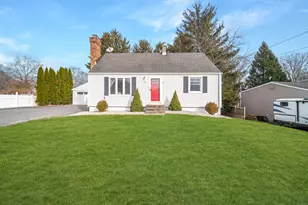 49 Pennsylvania Ave, Montville, CT 06370 - Photo 5