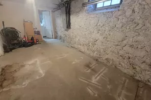 12 Division St, Danbury, CT 06810 - Photo 35