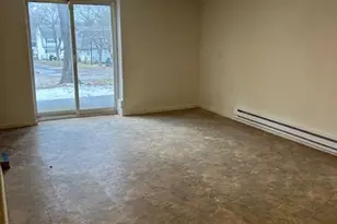 112 Angel Dr, Waterbury, CT 06708 - Photo 9