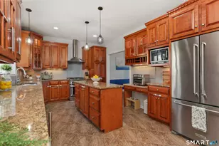 193 Brushy Plain Rd, Branford, CT 06405 - Photo 17