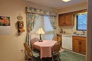 67 Byron Dr, Avon, CT 06001 - Photo 9