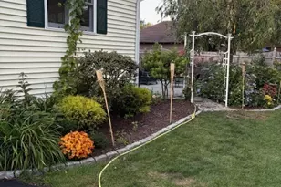 1 Fernwood St, Wethersfield, CT 06109 - Photo 37