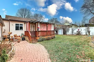 316 Goldenrod Ave, Bridgeport, CT 06606 - Photo 3