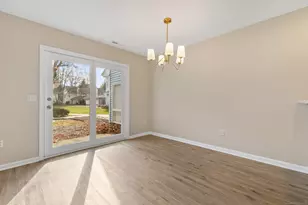 180 Dusky Ln, Suffield, CT 06078 - Photo 9