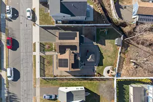 120 Clark St, Bridgeport, CT 06606 - Photo 33