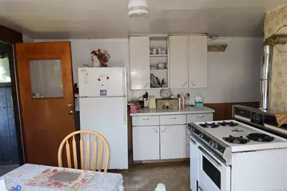 11 Edgewood Avenue, Shelton, CT 06484 - Photo 7