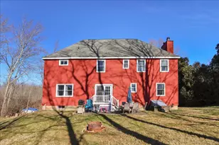 17 Flynn Ln, Middletown, CT 06457 - Photo 3