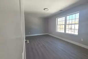 43 Fairfield Pl, Beacon Falls, CT 06403 - Photo 11