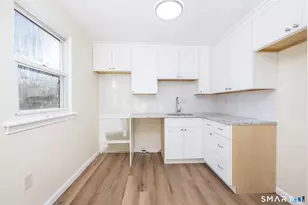 84 Robertson St, Bristol, CT 06010 - Photo 9