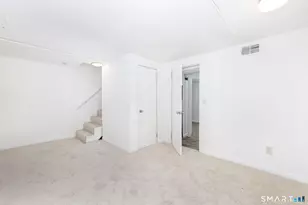 84 Robertson St, Bristol, CT 06010 - Photo 25