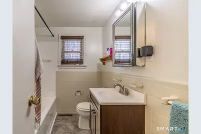 50 Howe Street, Milford, CT 06460 - Photo 17