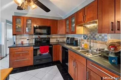 34 Dorman Road, New Britain, CT 06053 - Photo 5