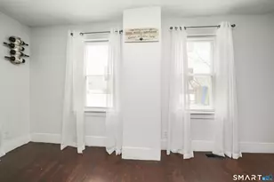 17 Windsor St, Enfield, CT 06082 - Photo 5