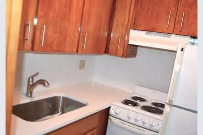 17 Kohanza Street #8, Danbury, CT 06811 - Photo 7