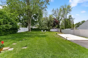 219 Roseville Terrace, Fairfield, CT 06824 - Photo 15