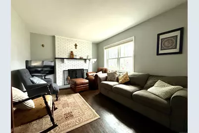 219 Roseville Terrace, Fairfield, CT 06824 - Photo 3