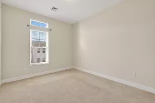 38 Hope St, East Lyme, CT 06357 - Photo 15