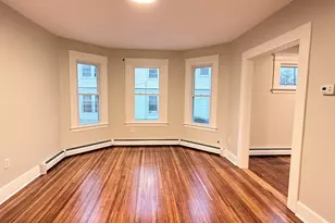 69 South St, Hartford, CT 06114 - Photo 7