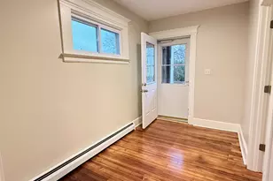 69 South St, Hartford, CT 06114 - Photo 17