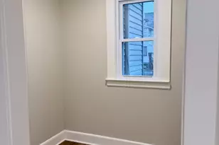 69 South St, Hartford, CT 06114 - Photo 3