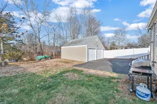 380 Glen Hills Rd, Meriden, CT 06451 - Photo 33