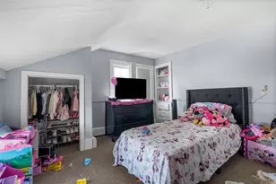 9 E Lawlor St, New Britain, CT 06051 - Photo 13