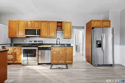 126 Winthrop Street, New Britain, CT 06052 - Photo 17