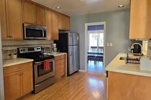 856 Shagbark Dr, Orange, CT 06477 - Photo 5