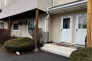 136 Pembroke Rd, Danbury, CT 06811 - Photo 3