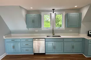 44 Summer St, Norwich, CT 06360 - Photo 17