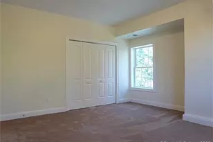 390 Boston Neck Rd, Suffield, CT 06078 - Photo 17