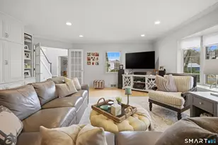 47 Hillsboro Dr, West Hartford, CT 06107 - Photo 23