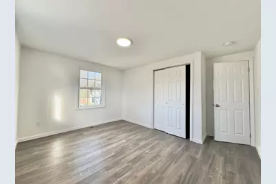 66 Mansfield Avenue, Waterbury, CT 06705 - Photo 9