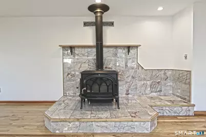 180 White Drive, Hamden, CT 06514 - Photo 9