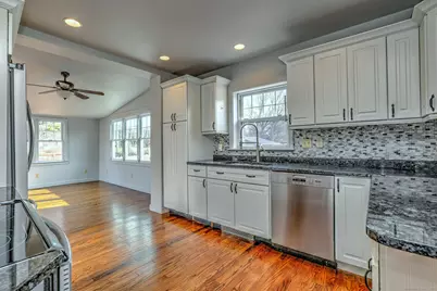 113 Chester Street, Hamden, CT 06514 - Photo 11