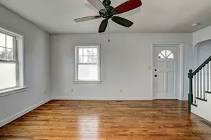 113 Chester St, Hamden, CT 06514 - Photo 7