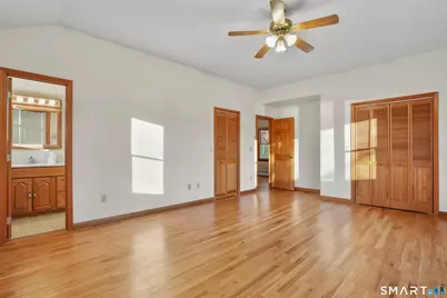 64 Portland Avenue, Redding, CT 06896 - Photo 13